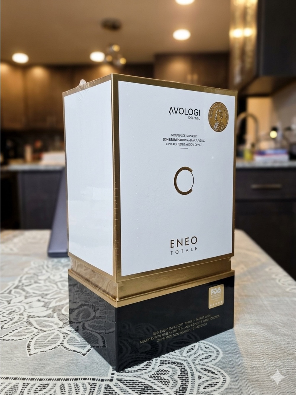 NEW SEALED Avologi Eneo Totalé Anti-Aging Device + Age-Defying Gel Bundle
